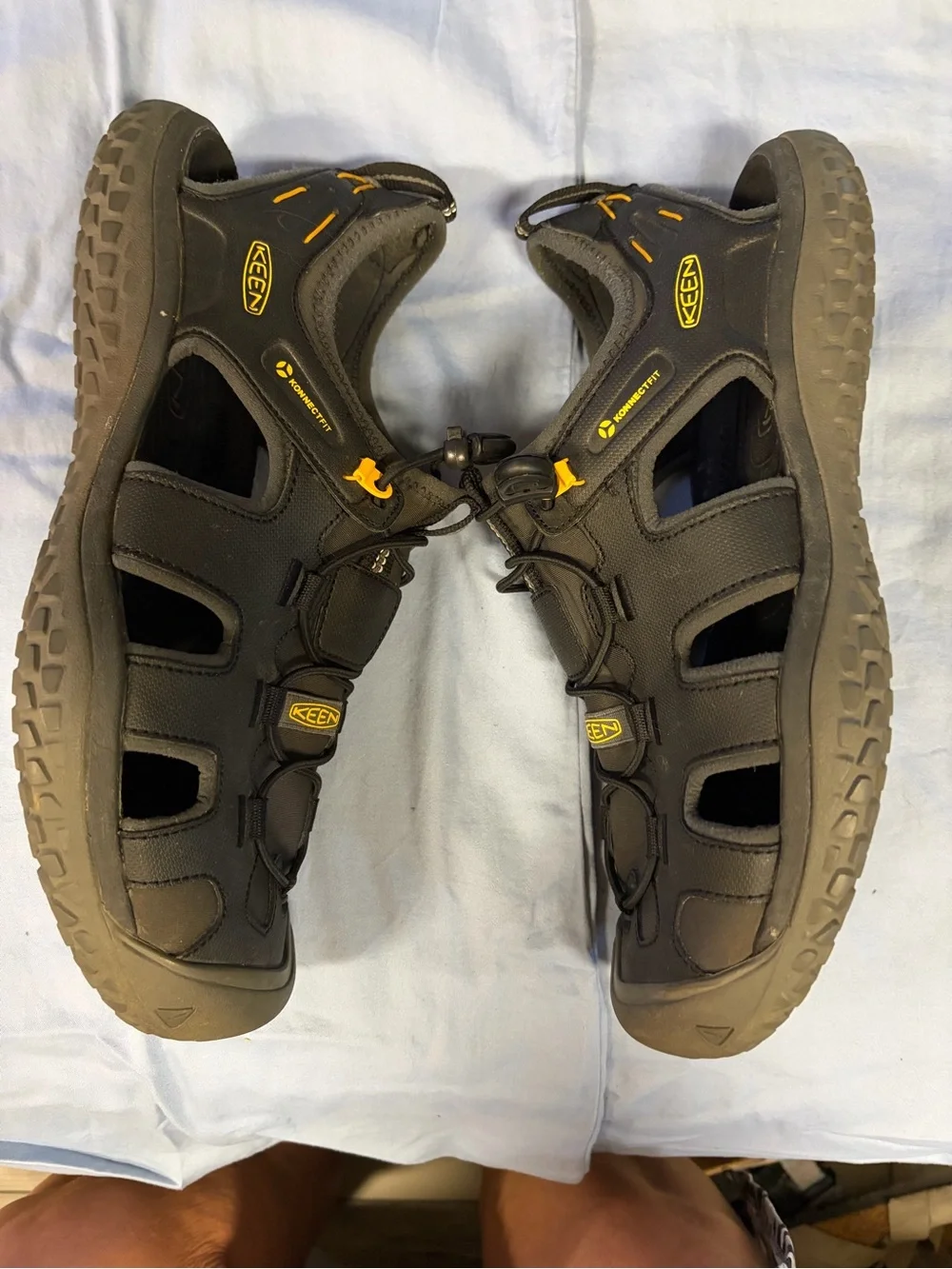 Keen Men’s Black Sandals with Yellow Accents Size 12
